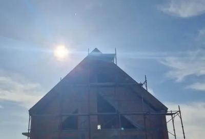 Casă cu 4 camere cu Teren 750 Mp în Cătălina - 10
