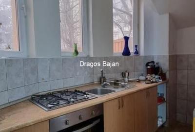 Apartament cu 3 camere în Calea Victoriei - 6