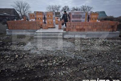 Casa semifinisata cu garduri la doar 15 km de Oradea - 4