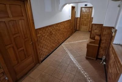 Apartament cu 4 camere decomandat, mobilat în Nicolina - 10