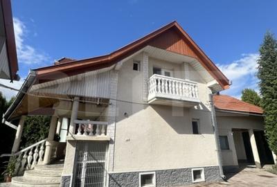 Casa de vanzare, 195 mp, 1100 mp teren, zona Lucian Blaga - 1
