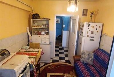 Apartament cu 2 camere decomandat în Radu Negru - 4