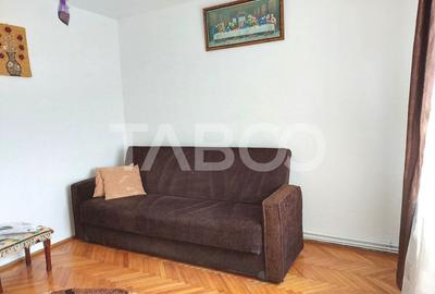 Apartament de inchiriat 3 camere decomandate parter zona Strand Sibiu - 14
