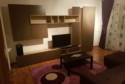 Apartament cu 2 camere decomandat, mobilat în Unirii