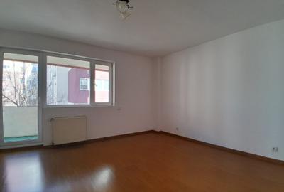 Apartament cu 4 camere decomandat în Capitol - 5