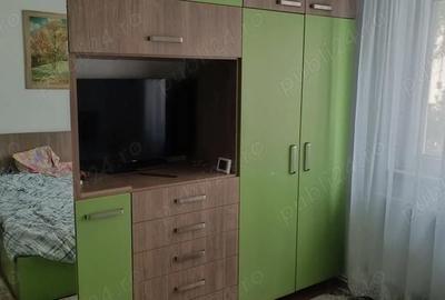 Apartament cu 3 camere decomandat în Central - 1
