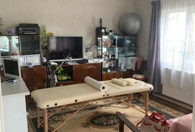 Casă cu 4 camere cu Teren 1646 Mp în Brebu - 6