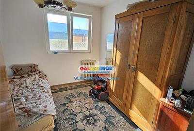 Apartament 4 camere Titan - Piata Minis