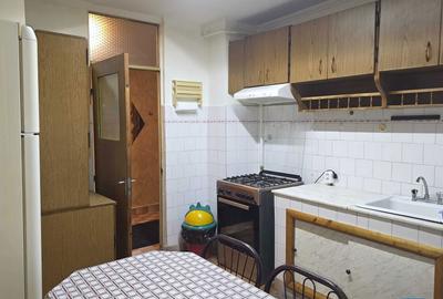 Apartament cu 2 camere decomandat în Frații Golești - 12