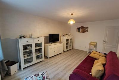 Apartament cu 3 camere, Obcini, Etaj 1 , Renovat, 3c-4468 - 2