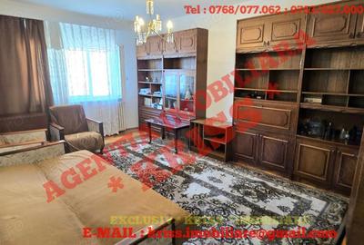 Apartament cu 3 camere decomandat în Eremia - 5