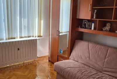 Apartament cu 4 camere semidecomandat în Apărătorii Patriei - 3