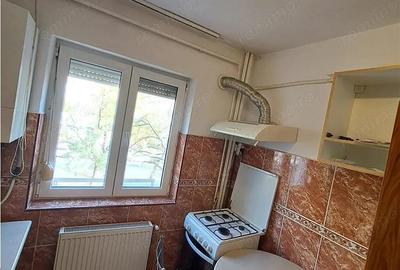 2 camere decomandat Gh Lazar centrala proprie - 2