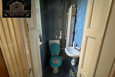 Casă cu 10 camere cu Canalizare în Moșilor - 15