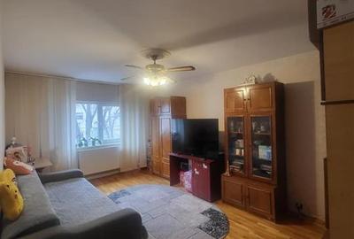 Apartament cu 2 camere decomandat în Radu Negru - 2