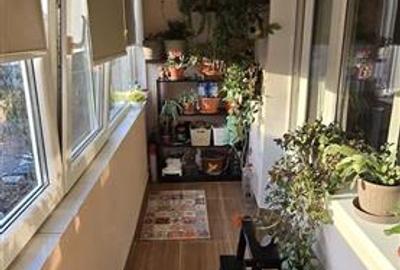 Apartament cu 3 camere semidecomandat, mobilat în Berceni - 7