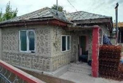 Casă cu 3 camere cu Teren 281 Mp în Central - 18