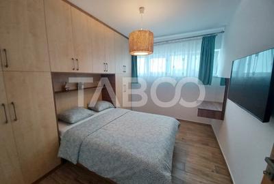 Apartament de vanzare cu 3 camere si balcon Kogalniceanu - 1