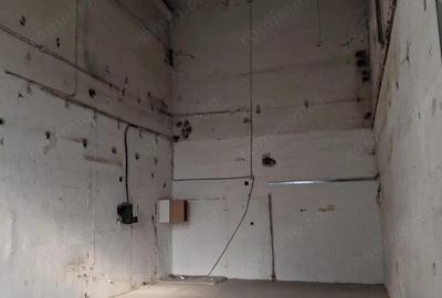 Spațiu comercial, de 136 mp, în Vitan - 1