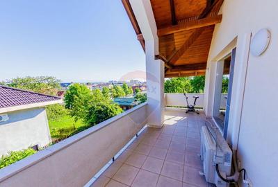 Casa eleganta in zona exclusivista, cu priveli?te d... - 6