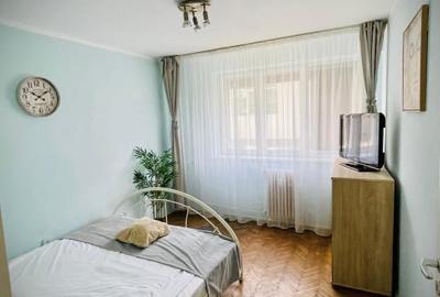 Apartament cu 2 camere decomandat, mobilat în Rovine - 3