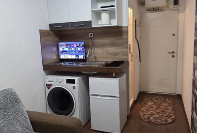 Garsoniera Micro 19 renovata si mobilata etajul 1 - 1