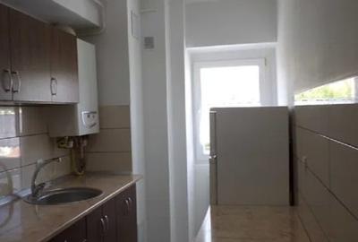 Garsonieră decomandată în Semicentral