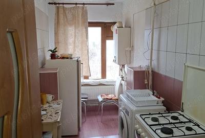 Garsonieră decomandată în Cetate - 4