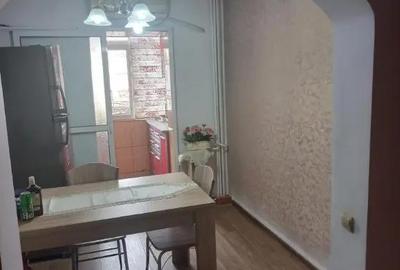 Apartament cu 2 camere decomandat în Casa de Cultură - 4