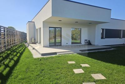 Tamasi, Corbeanca, prima inchiriere, 4 camere - 4