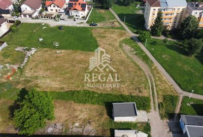 Teren Construcții intravilan de 495 mp, în Nord - 1