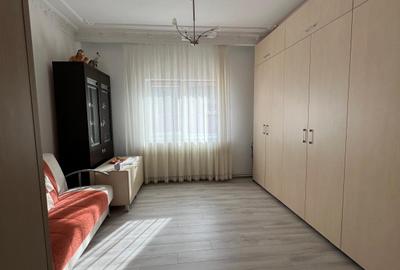 8133  Casa 5 camere Centru - 7