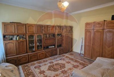 Apartament cu 2 camere în Republicii