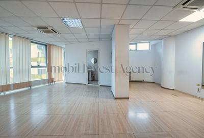 Cladire de birouri Vitan pretabilă pentru diverse afaceri. - 11