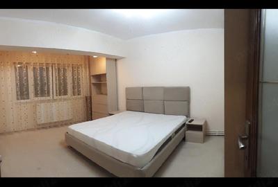 Apartament cu 3 camere decomandat în Dacia - 2