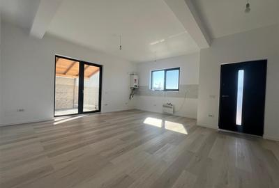 Casa de vanzare Com.Berceni strada Aviatorilor - 16