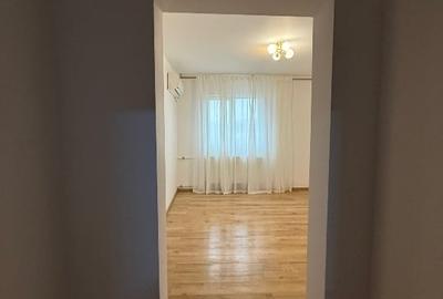 Apartament 2 camere metrou 1 decembrie 1918 - 8