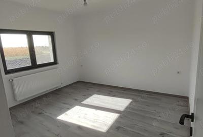 Casă cu 3 camere cu Teren 575 Mp în Miroslava - 5