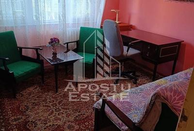 Apartament cu 3 camere, mobilat în Circumvalațiunii - 9