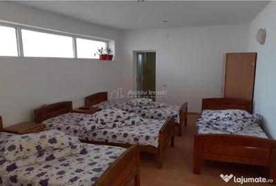 Casă cu 15 camere cu Teren 500 Mp în Cristian - 9