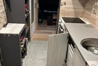 Garsoniera de vanzare - 1