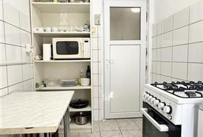 Studio Foarte Spatios de 36 mp, Situat Ultracentral, Zona Tomis 3 - 8