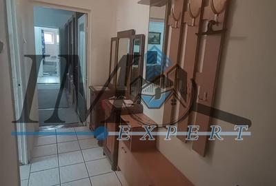 Apartament cu 2 camere semidecomandat, mobilat în Cetate - 7