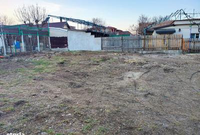 Teren de 584 mp, în Palazu Mare - 1