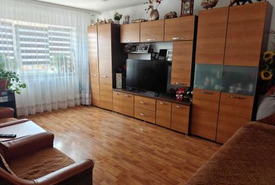 Apartament cu 3 camere decomandat în Central - 6