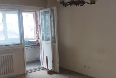 Apartament decomandat în Iancului