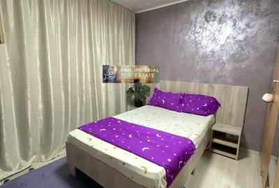 Vand Apartament 2 camere decomandat cu parcare Centrala Gaze - 1