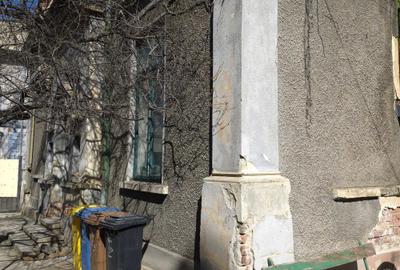 Casă cu 4 camere decomandat în Exterior Vest - 7