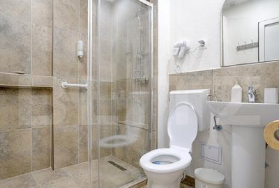 Casă cu 15 camere cu Teren 100 Mp în Albert - 5