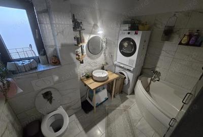 Mobilat si utilat. La asfalt. Zona linsitita - 8